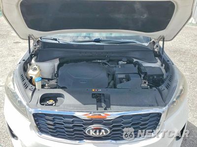 Zdjęcie 12 z 13 samochodu: 2019 KIA SORENTO LX V6 VIN:5XYPG4A51KG485208 - miniatura