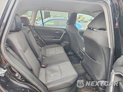 Zdjęcie 10 z 12 samochodu: 2021 TOYOTA RAV4 HYBRID XLE VIN:2T3R6RFVXMW019007 - miniatura