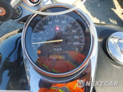 Zdjęcie 7 z 9 samochodu: 2002 HONDA VT750 DC VIN:JH2RC44072M617916 - miniatura