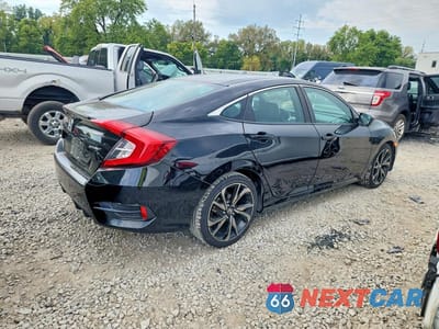 Trzecie zdjęcie samochodu z tyłu: 2021 HONDA CIVIC SPORT VIN:19XFC2F81ME201526 - miniatura