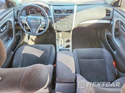 Zdjęcie 8 z 12 samochodu: 2013 NISSAN ALTIMA 2.5 VIN:1N4AL3AP7DC208492 - miniatura