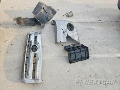 Zdjęcie 12 z 13 samochodu: 2003 TOYOTA TUNDRA SR5 VIN:5TBRT34183S434471 - miniatura