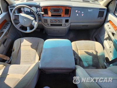 Zdjęcie 8 z 12 samochodu: 2006 DODGE RAM 1500 ST VIN:1D7HU18N16S531305 - miniatura