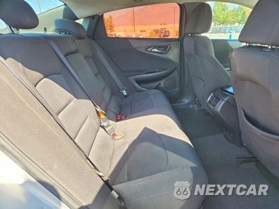 Zdjęcie 10 z 12 samochodu: 2018 CHEVROLET MALIBU LT VIN:1G1ZD5ST4JF177545 - miniatura