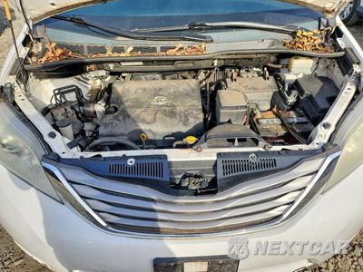 Zdjęcie 12 z 13 samochodu: 2011 TOYOTA SIENNA XLE 7-PASSENGER VIN:5TDDK3DC7BS021509 - miniatura