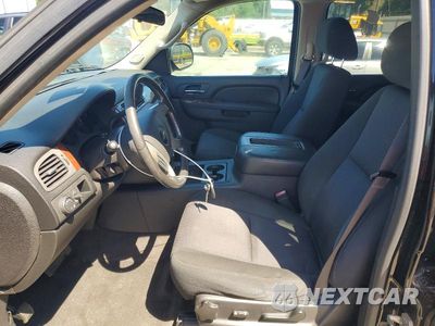 Zdjęcie 7 z 13 samochodu: 2013 CHEVROLET TAHOE C1500 LS VIN:1GNSCAE07DR208920 - miniatura