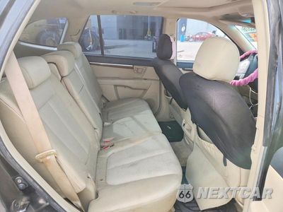 Zdjęcie 11 z 13 samochodu: 2007 HYUNDAI SANTA FE GLS VIN:KM8SG13D97U097190 - miniatura