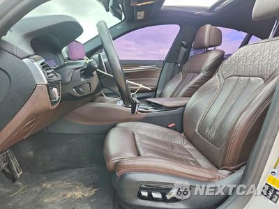Zdjęcie 7 z 12 samochodu: 2019 BMW M550XI VIN:WBAJB9C59KB289202 - miniatura