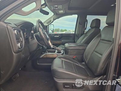 Zdjęcie 7 z 12 samochodu: 2021 GMC SIERRA K2500 DENALI VIN:1GT49REY3MF275729 - miniatura