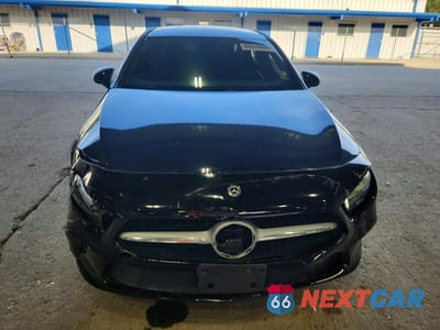 Piąte zdjęcie samochodu w środku: 2020 MERCEDES-BENZ A 220 VIN:W1K3G4EB2LJ234140 - miniatura
