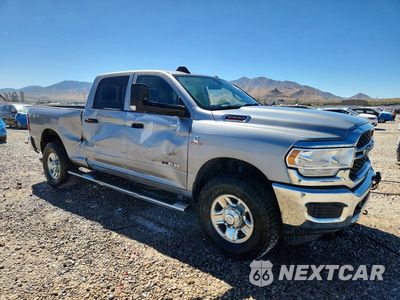 Czwarte zdjęcie samochodu z boku: 2020 RAM 2500 TRADESMAN VIN:3C6UR5CLXLG308777 - miniatura