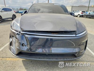 Piąte zdjęcie samochodu w środku: 2026 TESLA MODEL Y VIN:7SAYGDED0TF621118 - miniatura