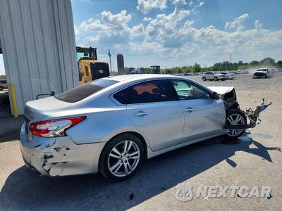 Trzecie zdjęcie samochodu z tyłu: 2017 NISSAN ALTIMA 3.5 SL VIN:1N4BL3AP0HC177886 - miniatura