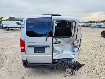 Zdjęcie 6 z 13 samochodu: 2018 MERCEDES-BENZ METRIS VIN:WD4PG2EEXJ3358111 - miniatura
