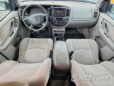 Zdjęcie 8 z 12 samochodu: 2002 MAZDA TRIBUTE LX VIN:4F2YU08132KM12067 - miniatura