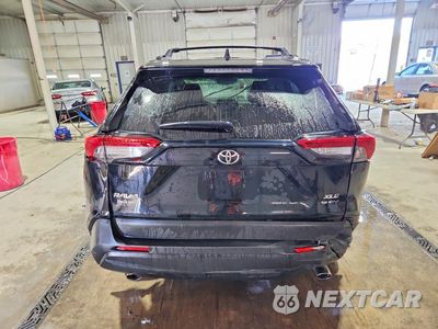Zdjęcie 6 z 14 samochodu: 2025 TOYOTA RAV4 HYBRID XLE VIN:JTMRWRFV6SD602197 - miniatura