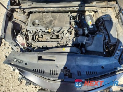 Zdjęcie 11 z 12 samochodu: 2018 TOYOTA CAMRY LE VIN:4T1B11HK3JU151387 - miniatura