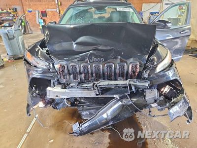 Zdjęcie 12 z 14 samochodu: 2016 JEEP CHEROKEE LATITUDE VIN:1C4PJMCB0GW154117 - miniatura