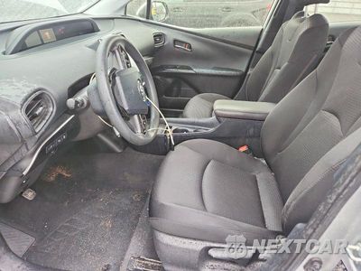 Zdjęcie 7 z 13 samochodu: 2020 TOYOTA PRIUS LE AWD-E VIN:JTDL9RFU8L3019061 - miniatura