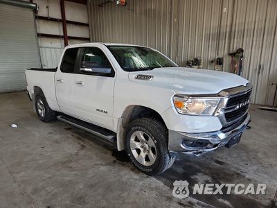 Czwarte zdjęcie samochodu z boku: 2019 RAM 1500 BIG HORN/LONE STAR VIN:1C6SRFBT8KN747724 - miniatura