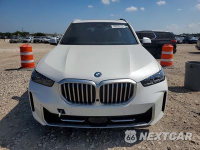Piąte zdjęcie samochodu w środku: 2026 BMW X5 XDRIVE50E VIN:5UX43EU02T9110157 - miniatura