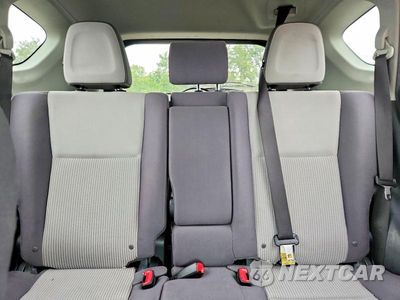 Zdjęcie 10 z 13 samochodu: 2015 TOYOTA RAV4 XLE VIN:JTMRFREV5FJ041645 - miniatura