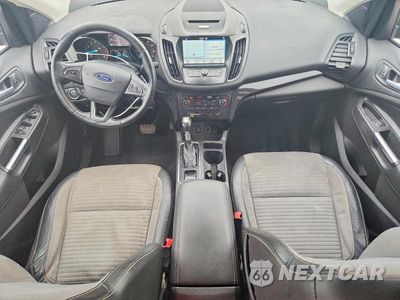 Zdjęcie 8 z 14 samochodu: 2017 FORD ESCAPE SE VIN:1FMCU0GD7HUA19770 - miniatura