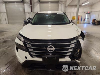 Piąte zdjęcie samochodu w środku: 2024 NISSAN ROGUE S VIN:5N1BT3AB9RC732250 - miniatura