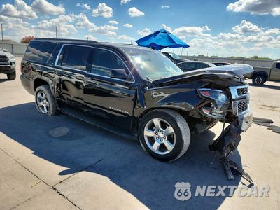Czwarte zdjęcie samochodu z boku: 2018 CHEVROLET SUBURBAN K1500 LT VIN:1GNSKHKC1JR373996 - miniatura