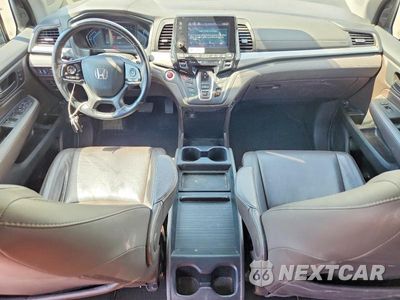 Zdjęcie 8 z 13 samochodu: 2020 HONDA ODYSSEY EXL VIN:5FNRL6H79LB053174 - miniatura