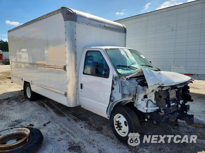 Czwarte zdjęcie samochodu z boku: 2023 FORD ECONOLINE E350 SUPER DUTY CUTAWAY VAN VIN:1FDWE3FN7PDD03470 - miniatura