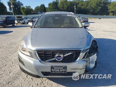 Piąte zdjęcie samochodu w środku: 2012 VOLVO XC60 3.2 VIN:YV4952DL7C2321919 - miniatura