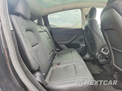 Zdjęcie 11 z 13 samochodu: 2025 TESLA MODEL Y VIN:7SAYGDED1SF265406 - miniatura