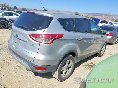 Trzecie zdjęcie samochodu z tyłu: 2014 FORD ESCAPE SE VIN:1FMCU0GX0EUA94414 - miniatura