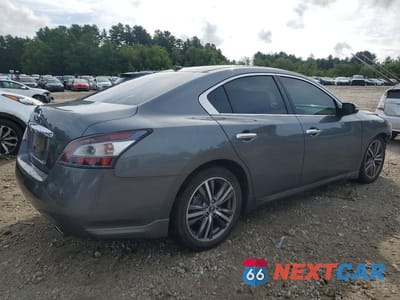 Trzecie zdjęcie samochodu z tyłu: 2014 NISSAN MAXIMA 3.5 SV VIN:1N4AA5AP3EC478371 - miniatura