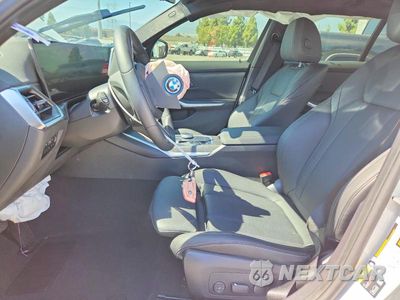 Zdjęcie 7 z 12 samochodu: 2024 BMW 330XE VIN:3MW39FS07R8E60663 - miniatura