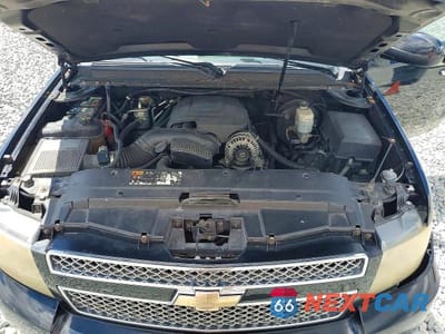 Zdjęcie 12 z 13 samochodu: 2011 CHEVROLET SUBURBAN C1500 LT VIN:1GNSCJE07BR317844 - miniatura