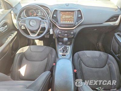 Zdjęcie 8 z 12 samochodu: 2015 JEEP CHEROKEE LATITUDE VIN:1C4PJMCS2FW636005 - miniatura