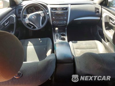 Zdjęcie 8 z 12 samochodu: 2015 NISSAN ALTIMA 2.5 S VIN:1N4AL3AP9FC499287 - miniatura