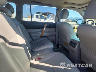 Zdjęcie 10 z 12 samochodu: 2010 TOYOTA HIGHLANDER HYBRID LIMITED VIN:JTEJW3EH4A2039534 - miniatura