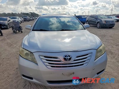 Piąte zdjęcie samochodu w środku: 2007 TOYOTA CAMRY LE VIN:4T1BE46K07U191959 - miniatura