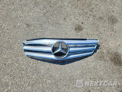 Zdjęcie 12 z 13 samochodu: 2009 MERCEDES-BENZ C 300 VIN:WDDGF54X99R058933 - miniatura