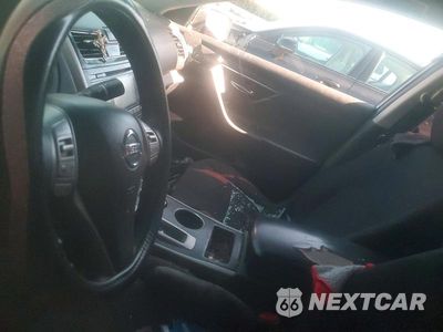 Zdjęcie 7 z 12 samochodu: 2015 NISSAN ALTIMA 2.5 S VIN:1N4AL3AP8FC422359 - miniatura