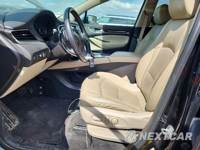 Zdjęcie 7 z 12 samochodu: 2018 BUICK ENCLAVE ESSENCE VIN:5GAEVAKW1JJ275100 - miniatura