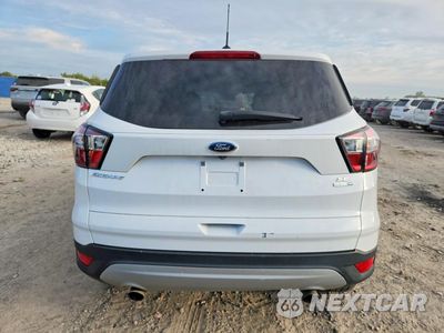 Zdjęcie 6 z 12 samochodu: 2017 FORD ESCAPE SE VIN:1FMCU9GD4HUB61854 - miniatura
