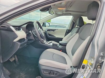 Zdjęcie 7 z 14 samochodu: 2019 TOYOTA RAV4 HYBRID XLE VIN:2T3RWRFV3KW011165 - miniatura