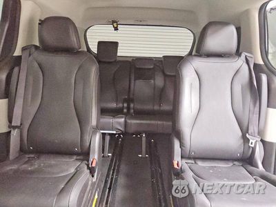 Zdjęcie 10 z 13 samochodu: 2022 KIA CARNIVAL EX VIN:KNDNC5H39N6062560 - miniatura