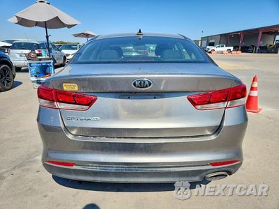 Zdjęcie 6 z 12 samochodu: 2016 KIA OPTIMA LX VIN:5XXGT4L31GG102564 - miniatura