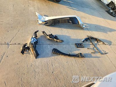 Zdjęcie 13 z 14 samochodu: 2023 TOYOTA SIENNA XLE VIN:5TDJRKEC7PS155483 - miniatura