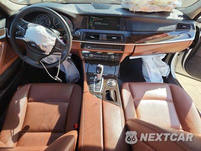 Zdjęcie 8 z 13 samochodu: 2013 BMW 535 XI VIN:WBAFU7C50DDU77831 - miniatura